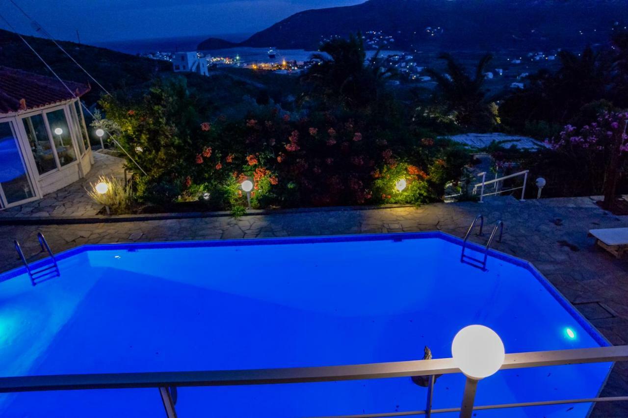 Kymothoi Rooms & Pool Bar กาวริยอน ภายนอก รูปภาพ